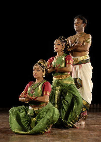 Kuchipudi dancers group performance